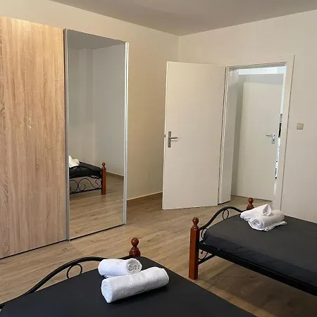 Polat 7 Apartament *